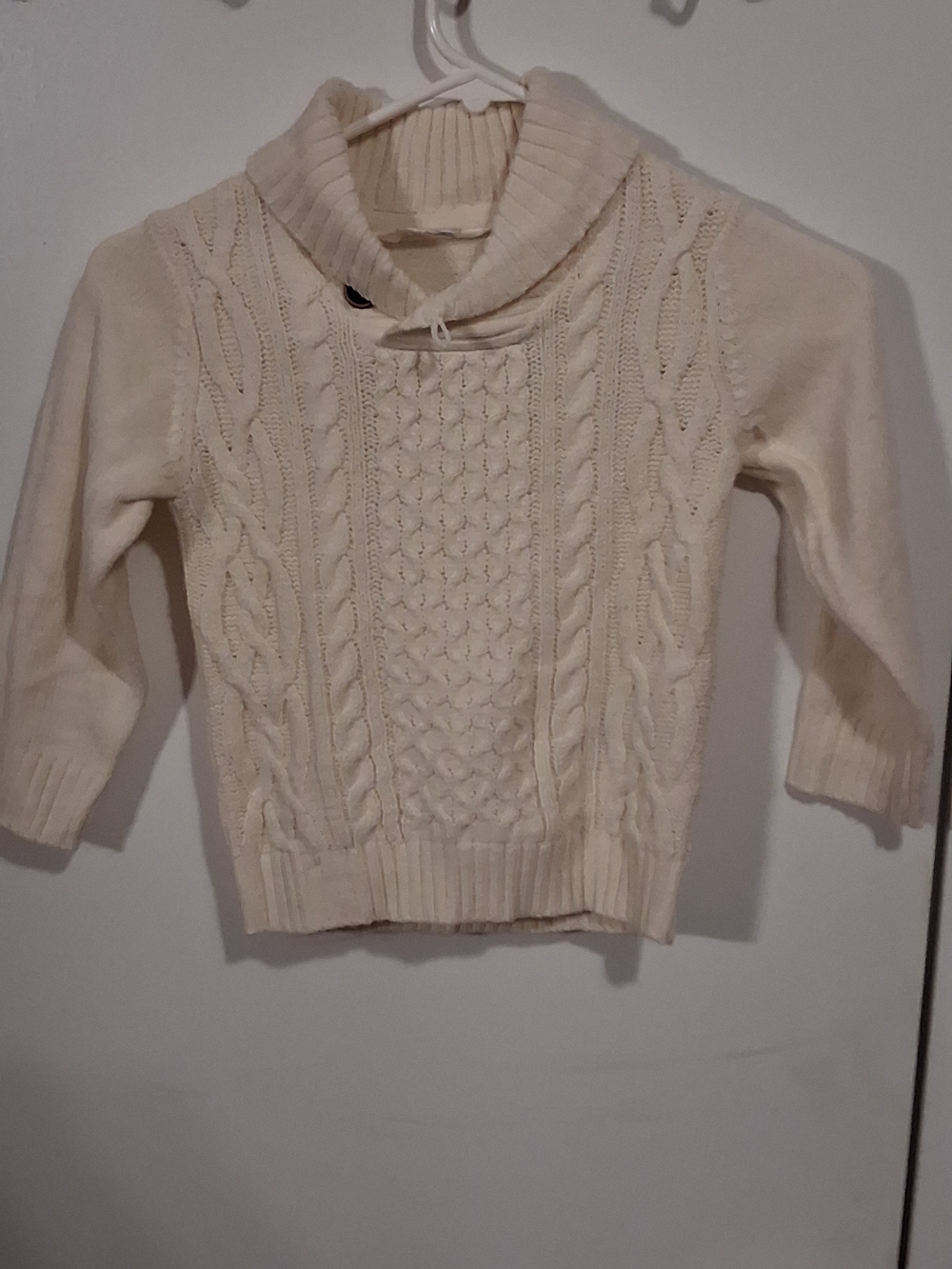 H&M Cream Cable-Knit Turtleneck Sweater